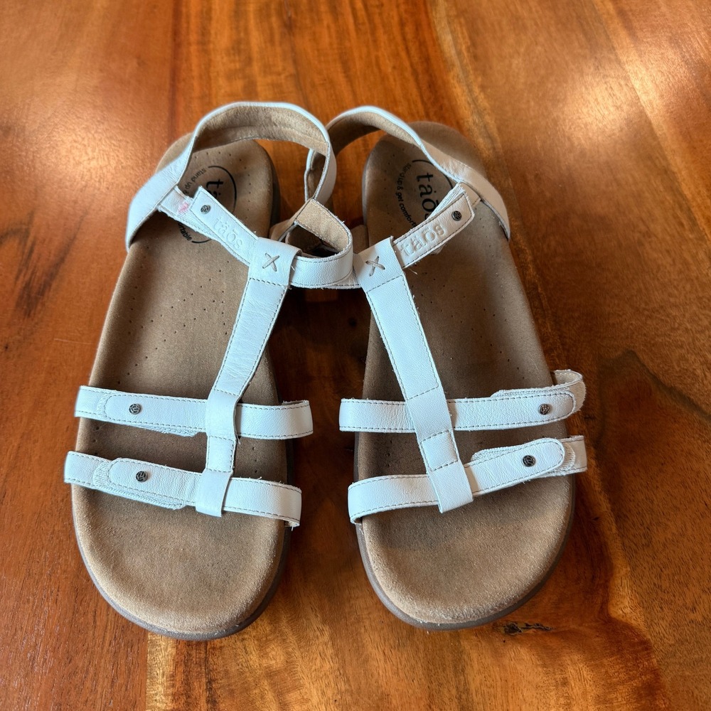 Taos Women's White Trophy 2 Sandals Size 10